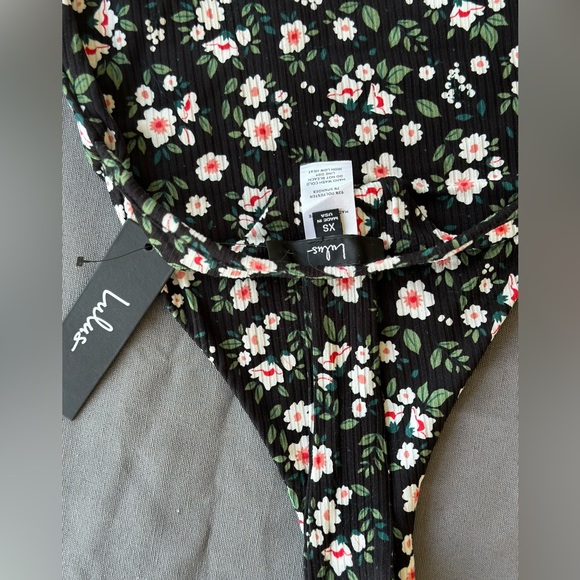 Lulu’s bodysuit - Picture 6 of 6